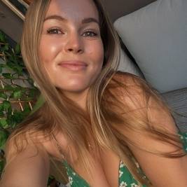 Adiina